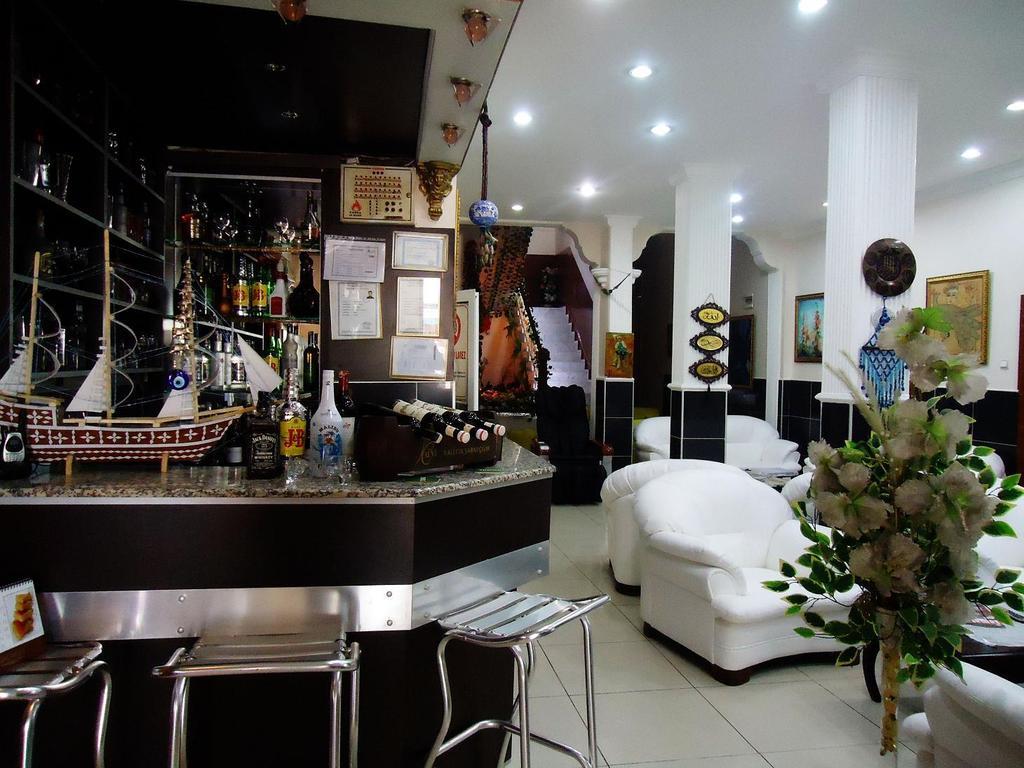 Vatan Hotel İzmir Extérieur photo